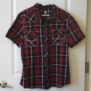 Short sleeve button down